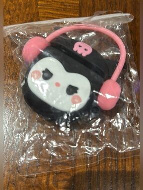 Black and Pink Character Coin Pouch with Headphones